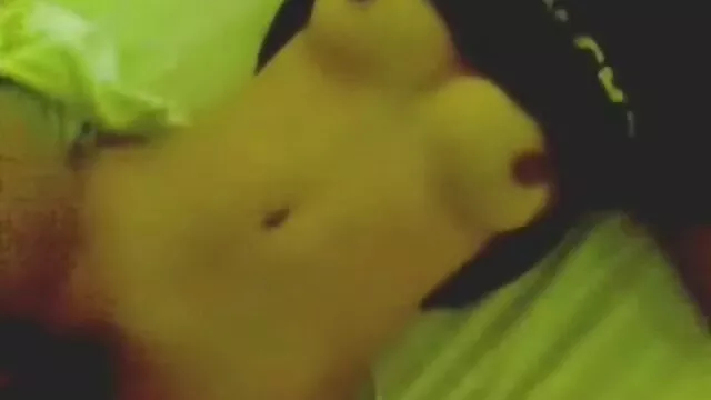 تلیسه شیرین فيلم سكس در تلگرام 19 ساله در ریخته گری