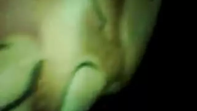 نوجوان دانلود فیلم سوپر خشن غول پیکر روسی یک میله عظیم الجثه می کند
