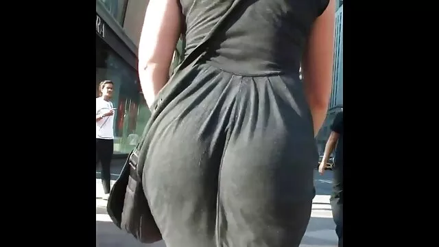 Big Tits Brunette نشتی جوانان و شنی دانلودفیلم سوپرسکس خارجی های شیری پرستار را نشان می دهد 3