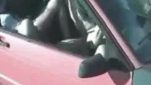 قبل از استفاده از خروس سخت ، بلوند لاغر را سکسسی سوپر به مینا ماساژ دهید